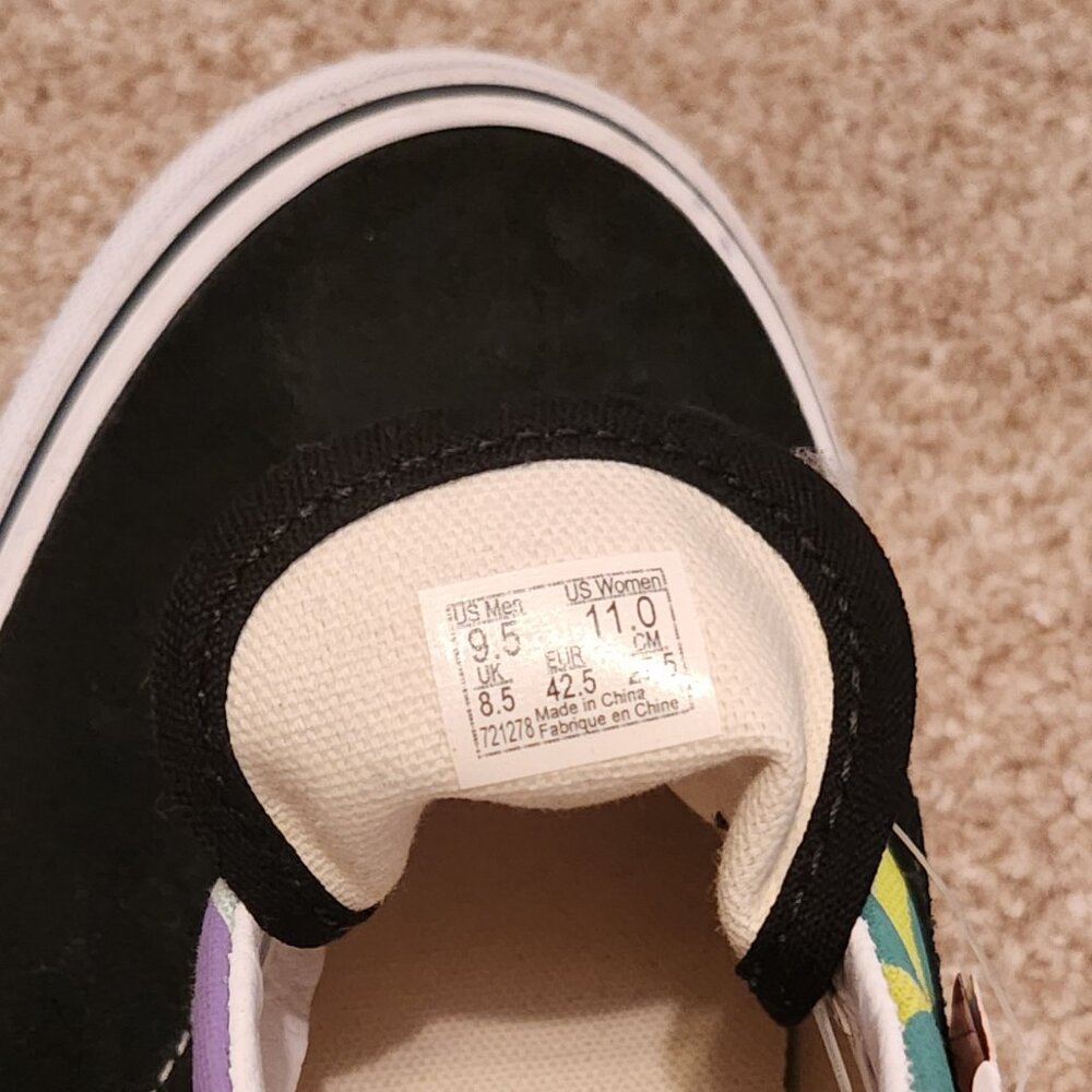 New vans with Checard Design sneakers with laces us mens 9.5 Womens 11 - Picture 7 of 7
